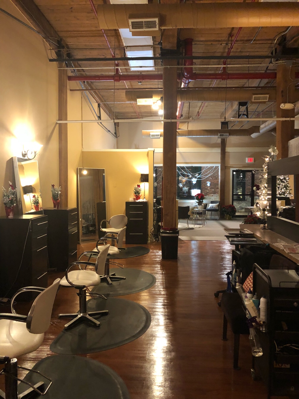 Andrew Williams Salon And Spa In North Chelmsford MA Vagaro